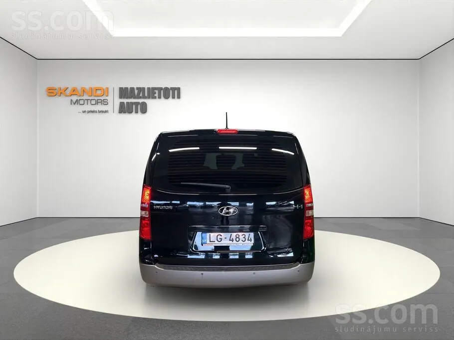 Hyundai H1 2015 photo 5