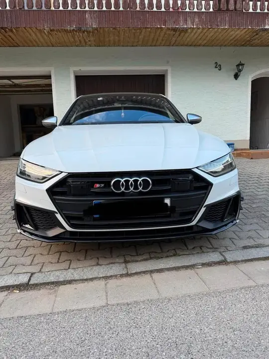 Audi S7