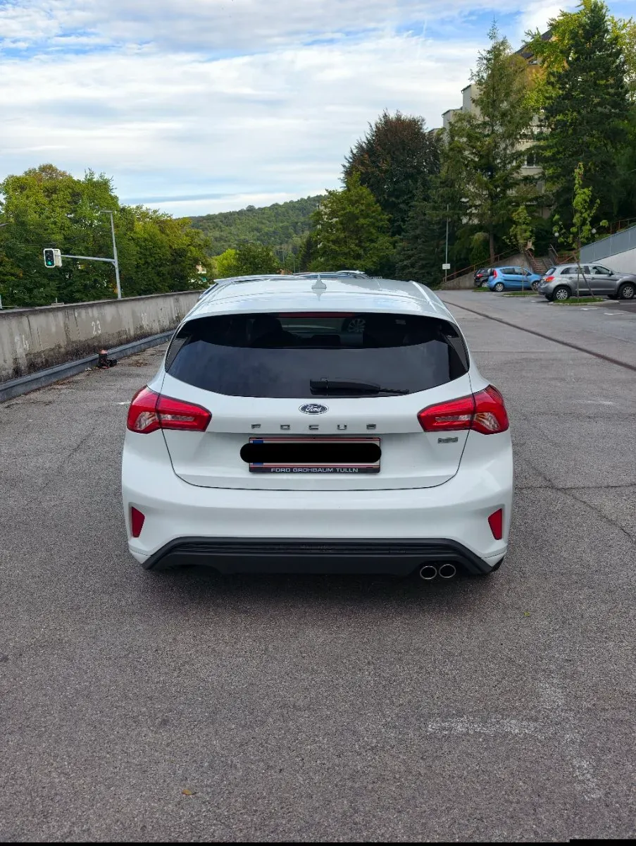 Ford Focus 2018 photo 3