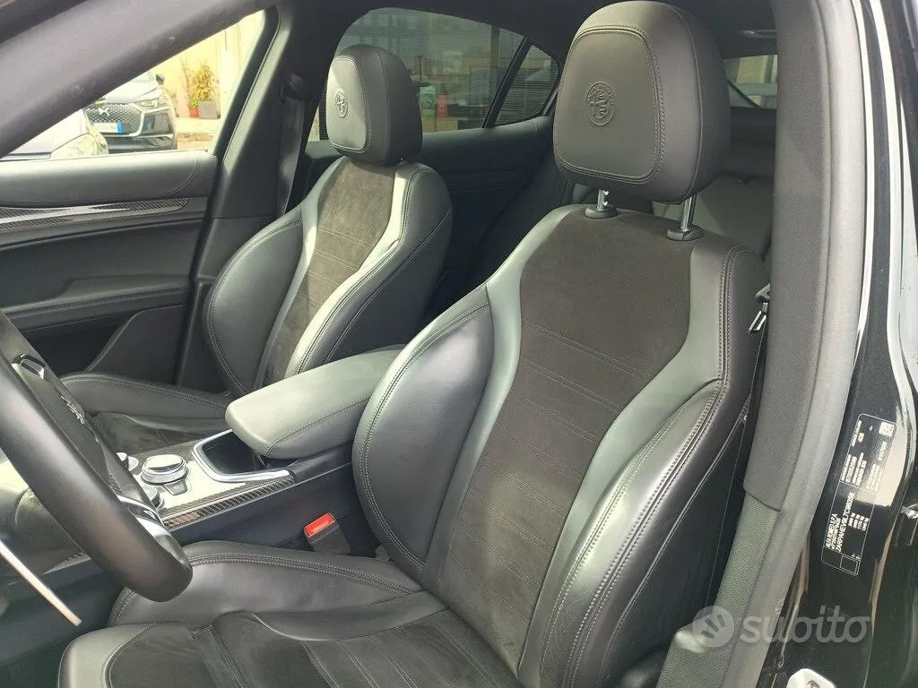 Alfa Romeo Stelvio 2021 photo 5