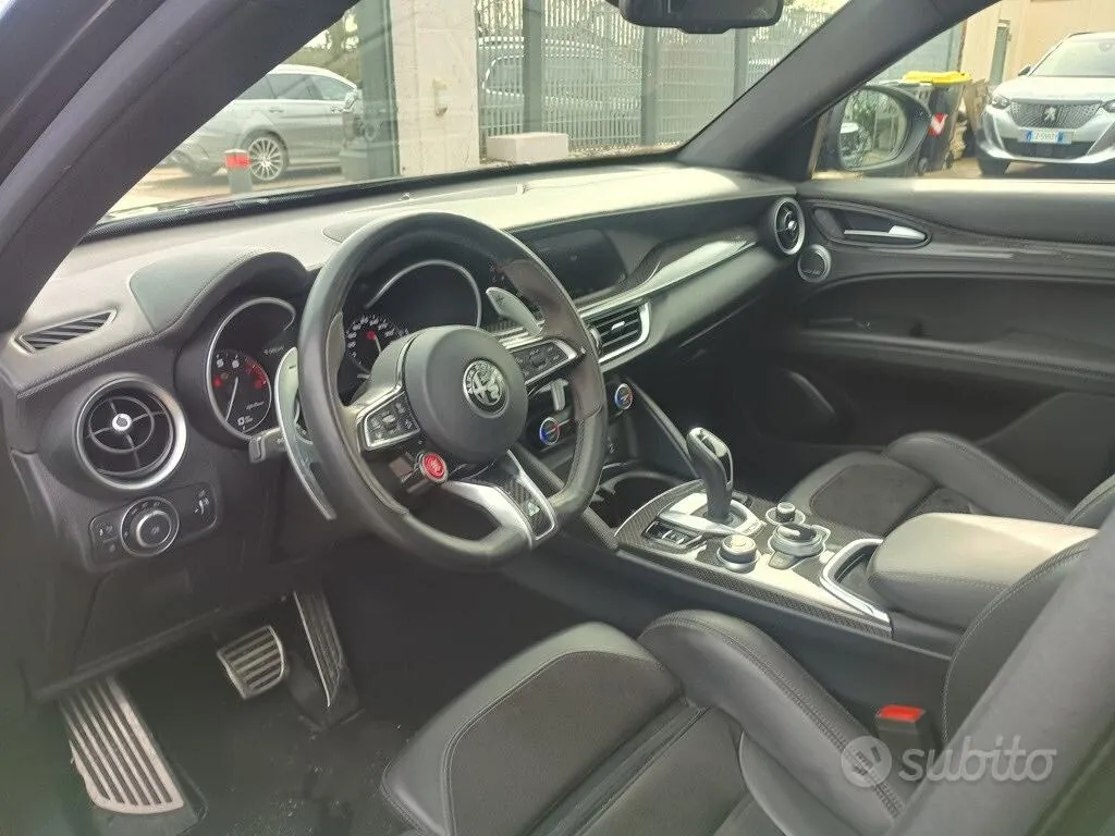 Alfa Romeo Stelvio 2021 photo 4
