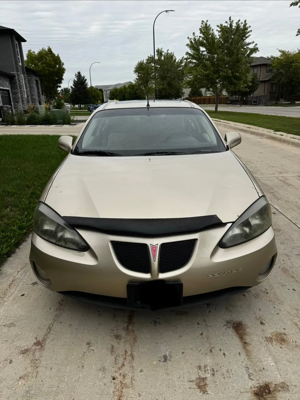 Pontiac Grand Prix 2005 photo 2