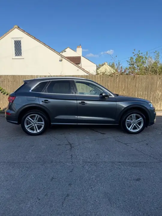 Audi Q5 2018 photo 4