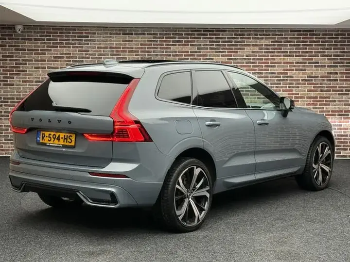 Volvo Xc60 2022 photo 2