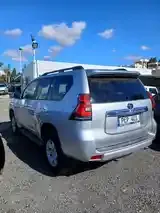 Toyota Land Cruiser Prado 2019 photo 4