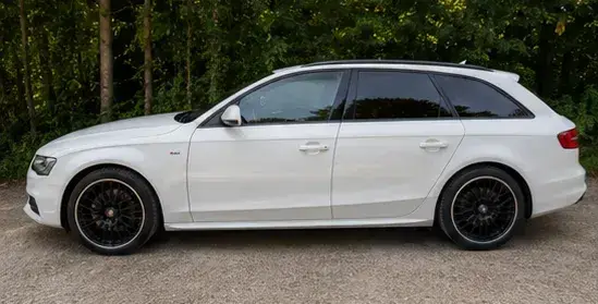 Audi A4 Avant 2012 photo 3