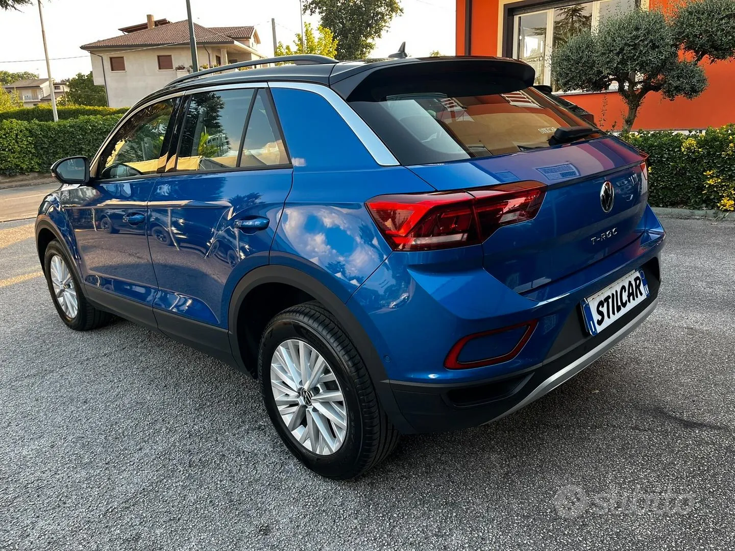Volkswagen T-Roc 2023 photo 3