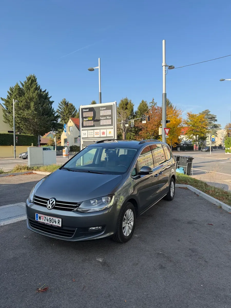 Volkswagen Sharan 2014 photo 2