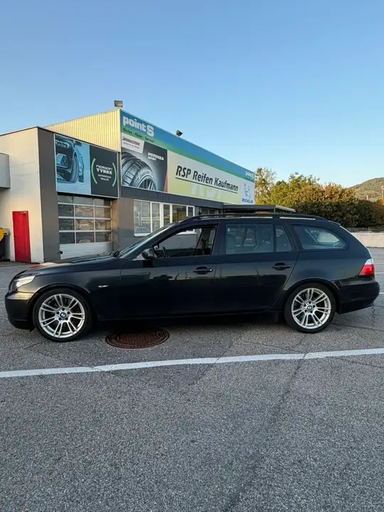 BMW 5 Series 2005 photo 3
