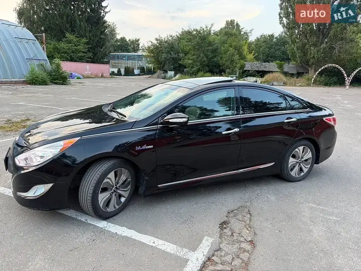 Hyundai Sonata 2014 photo 3