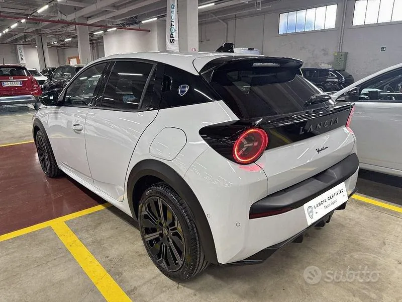 Lancia Ypsilon 2025 photo 3