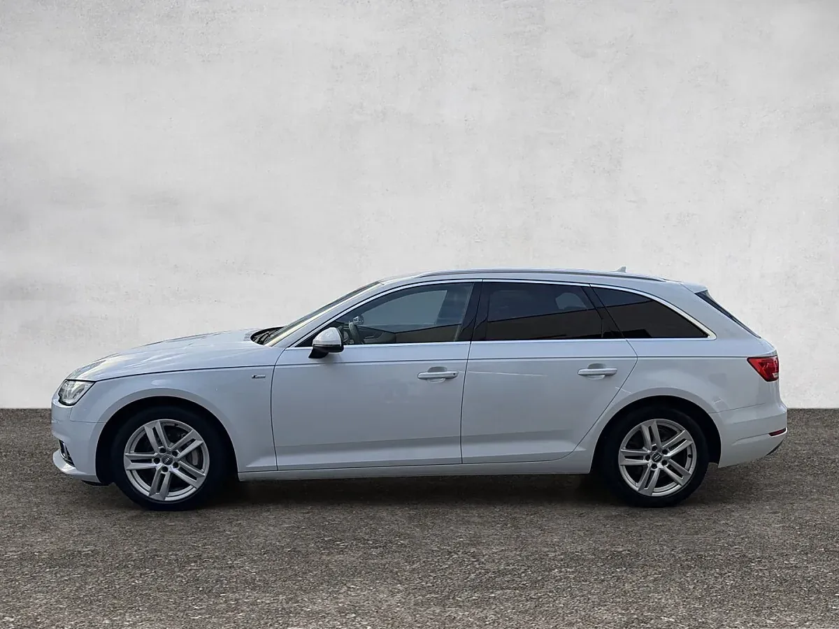 Audi A4 2018 photo 3