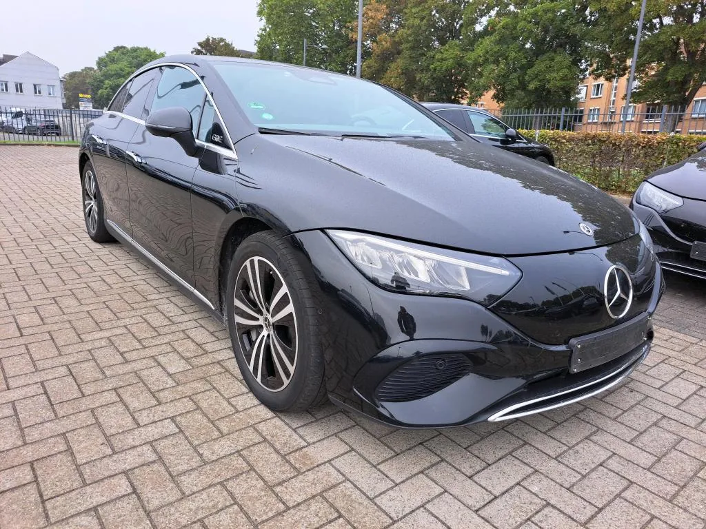 Mercedes-Benz Eqe