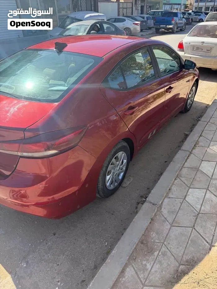 Hyundai Elantra 2017 photo 4