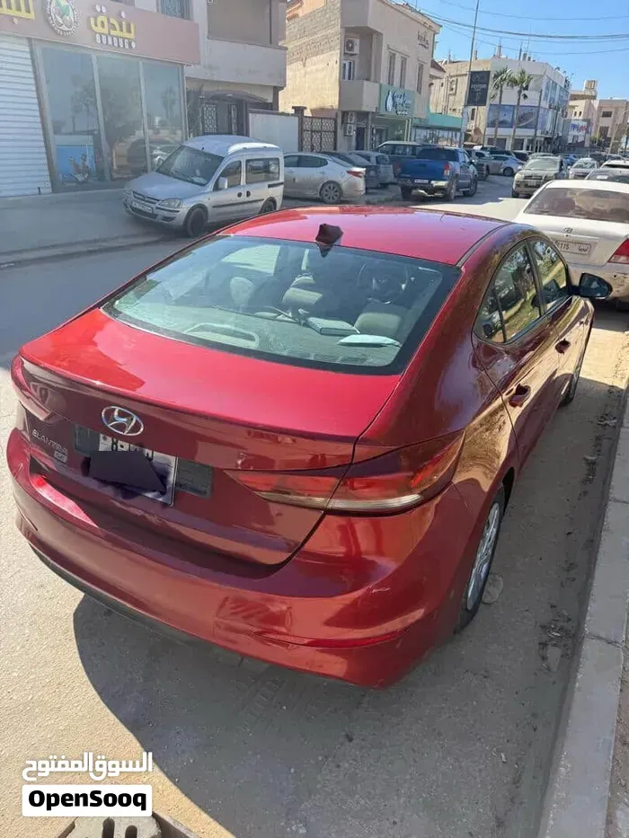 Hyundai Elantra 2017 photo 3