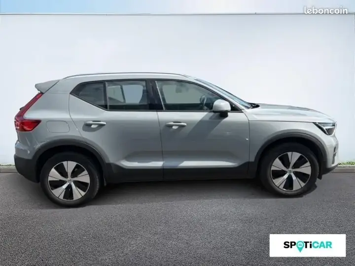 Volvo Xc40 2023 photo 4