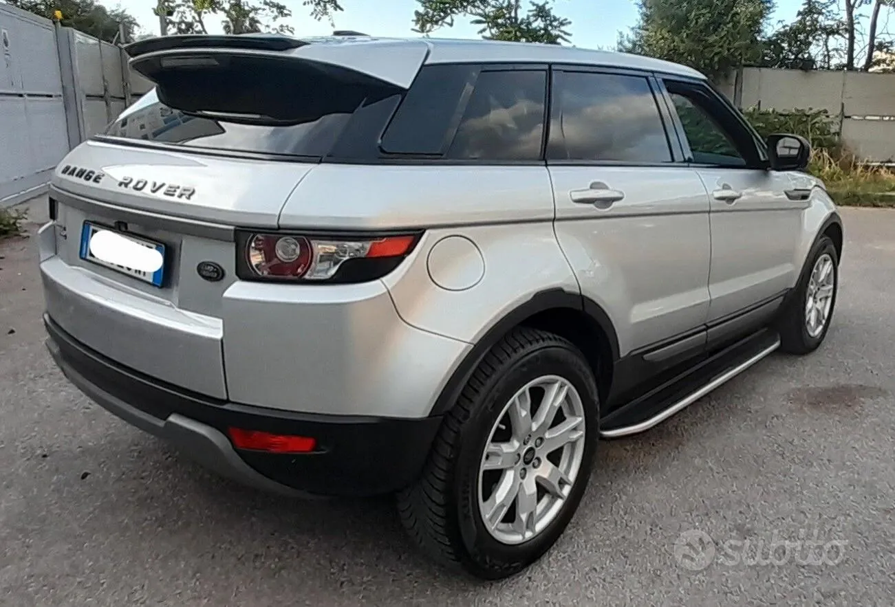 Land Rover Range Rover Evoque 2013 photo 4
