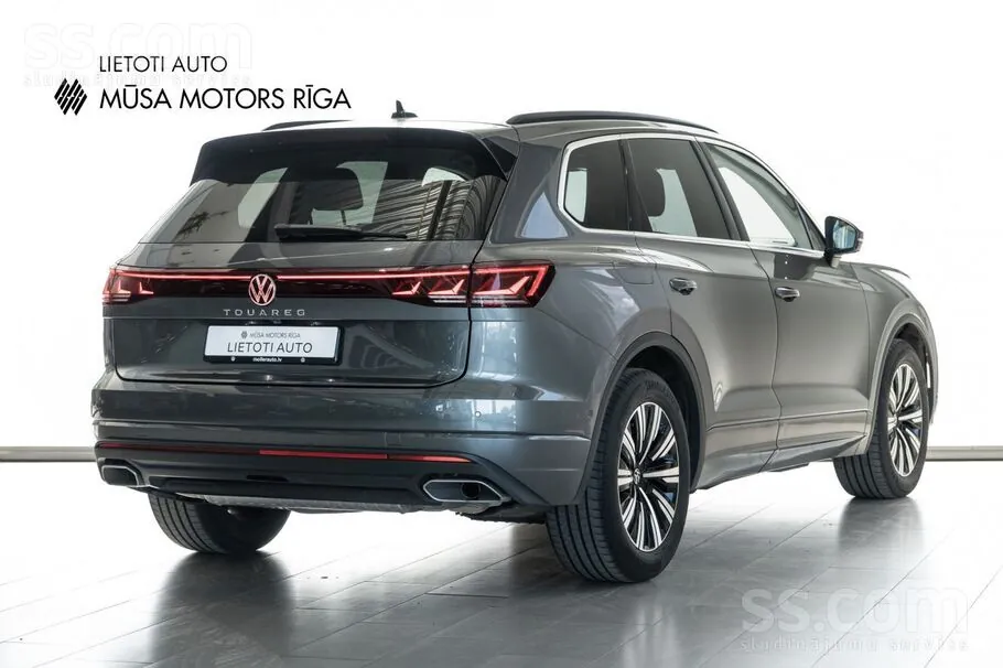 Volkswagen Touareg 2023 photo 2