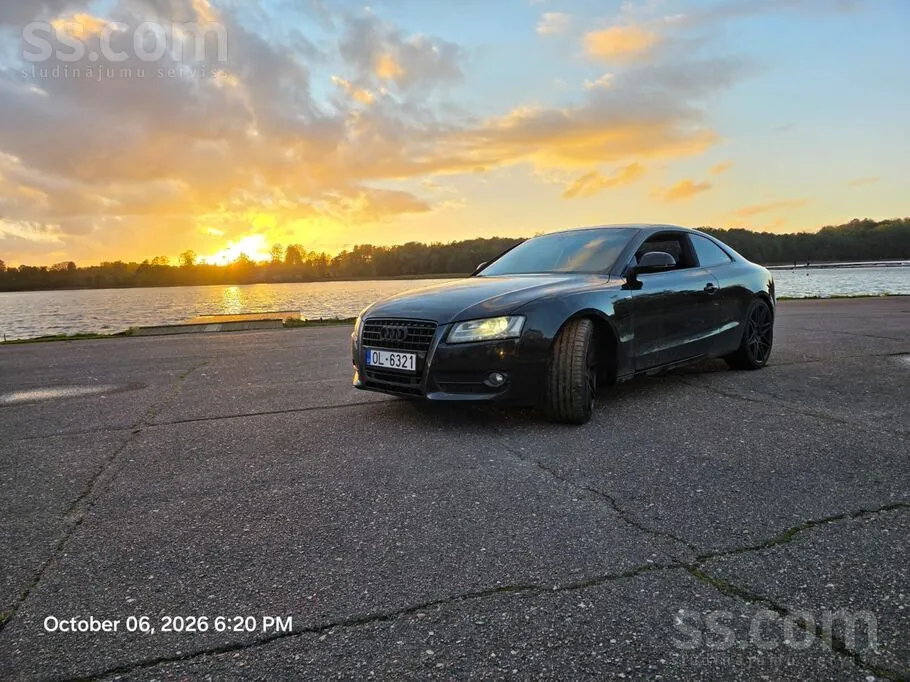 Audi A5 2008 photo 2