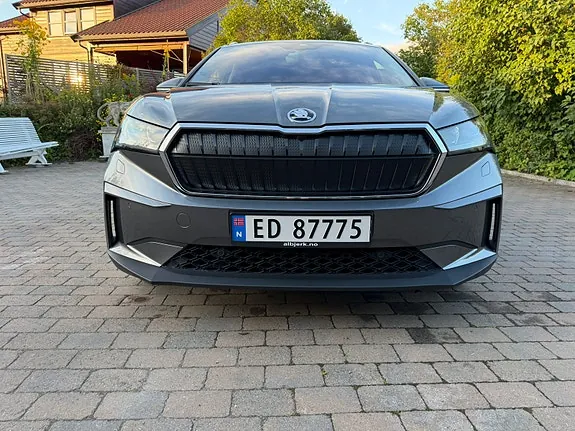 Skoda Enyaq 2023 photo 3