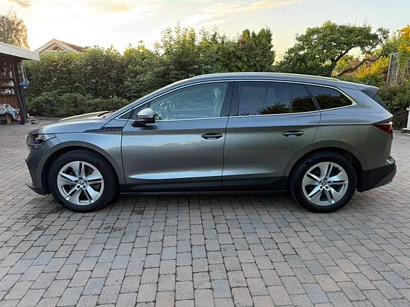 Skoda Enyaq 2023 photo 5