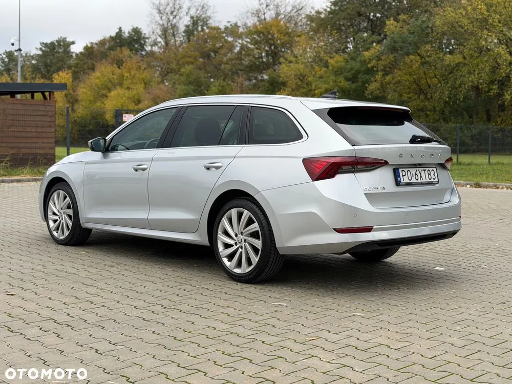 Skoda Octavia 2022 photo 3