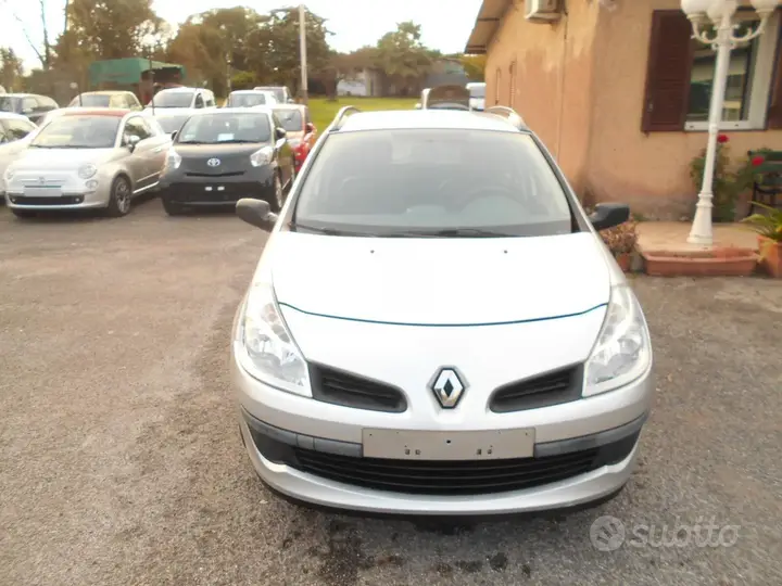 Renault Clio 2008 photo 5