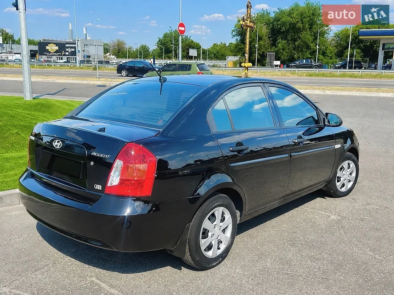 Hyundai Accent 2008 photo 3