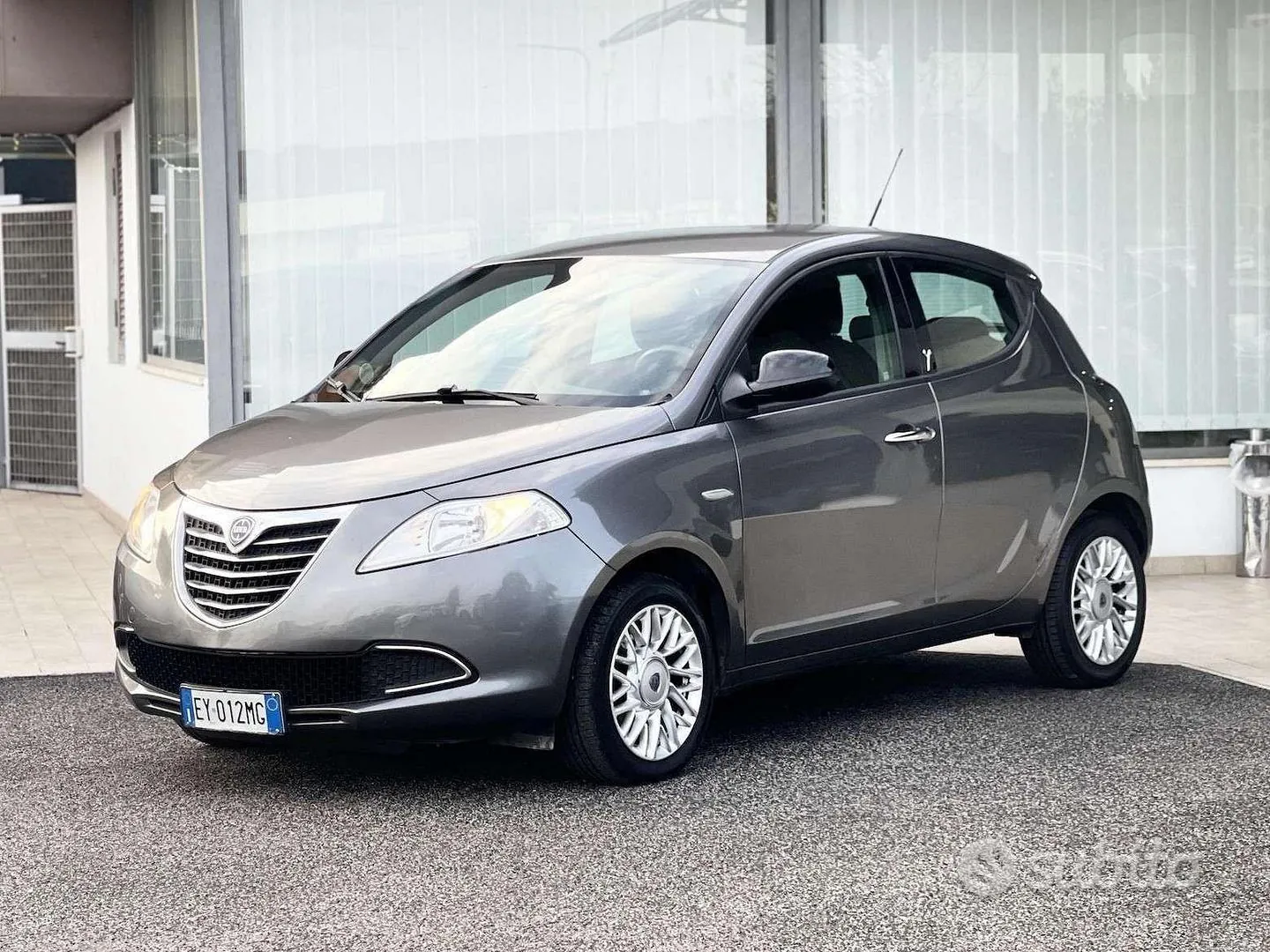 Lancia Ypsilon 2015 photo 3