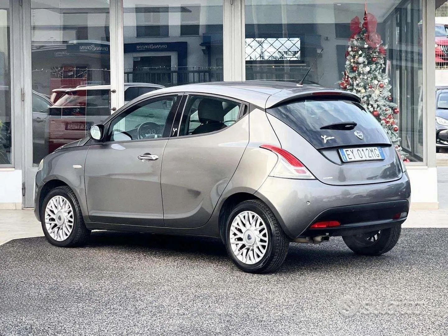 Lancia Ypsilon 2015 photo 4