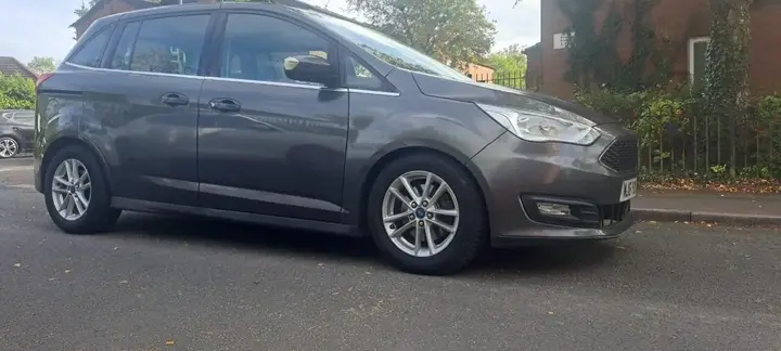 Ford Grand C-Max 2016 photo 4