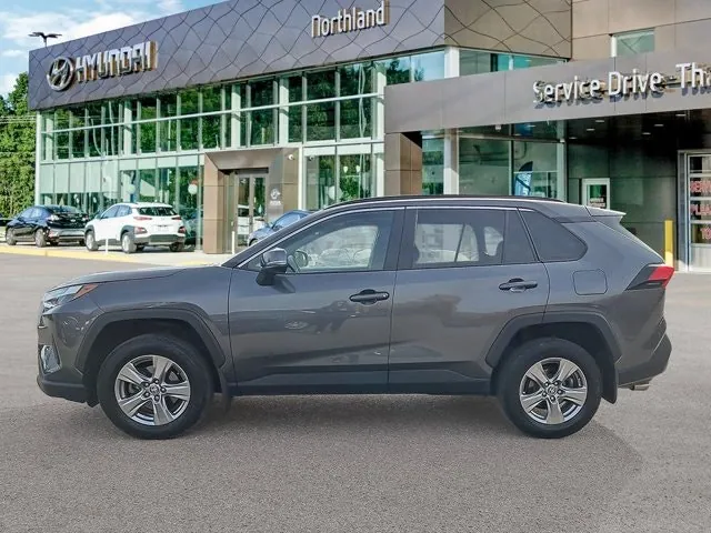 Toyota Rav4 2022 photo 2