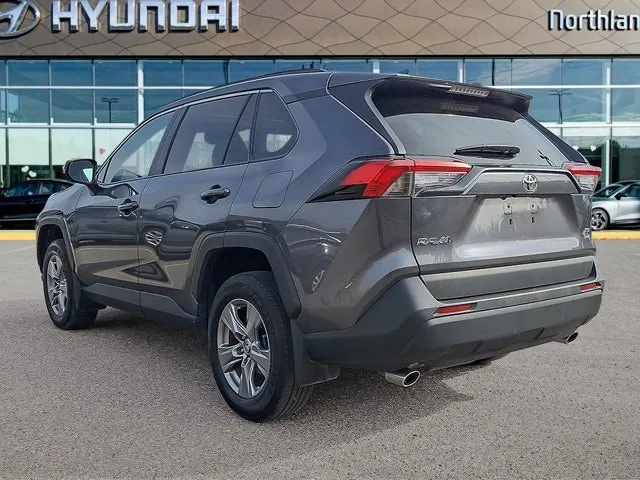 Toyota Rav4 2022 photo 3