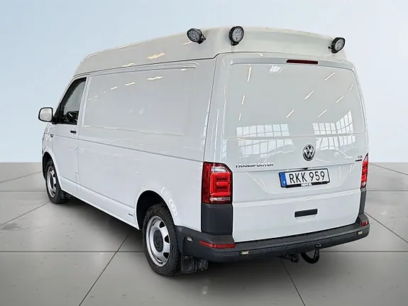 Volkswagen Transporter 2017 photo 3
