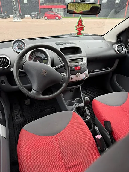 Peugeot 107 2007 photo 5