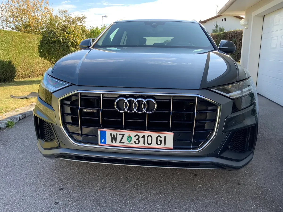 Audi Q8 2019 photo 2