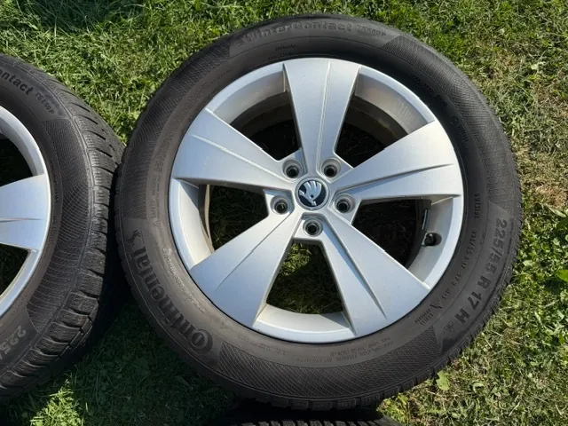 Skoda Octavia photo 4