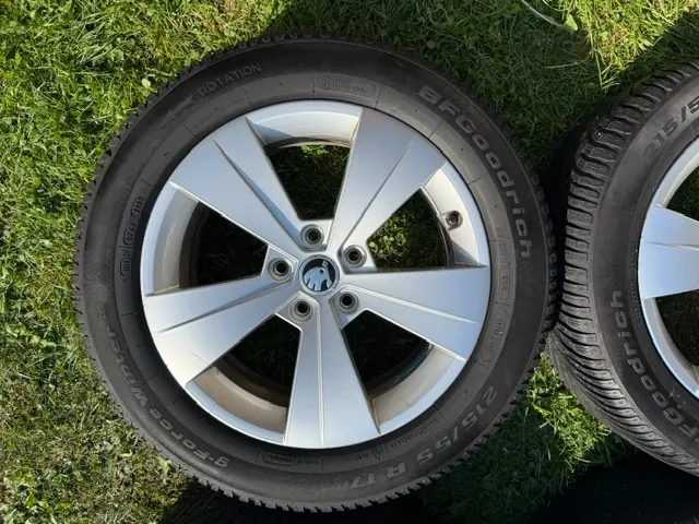 Skoda Octavia photo 3