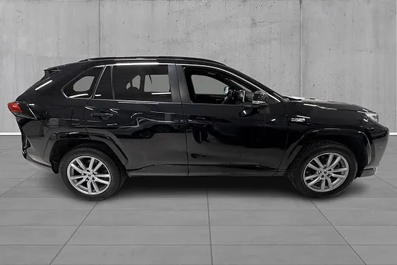Suzuki Across 2023 photo 4