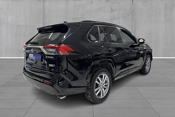 Suzuki Across 2023 photo 5