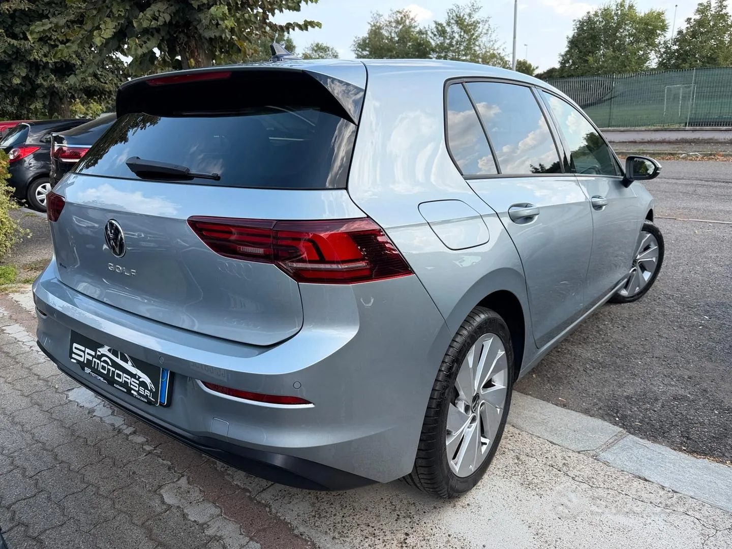 Volkswagen Golf 2024 photo 5