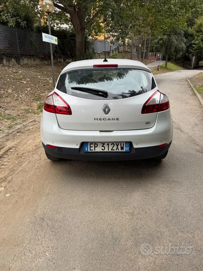 Renault Megane 2013 photo 4