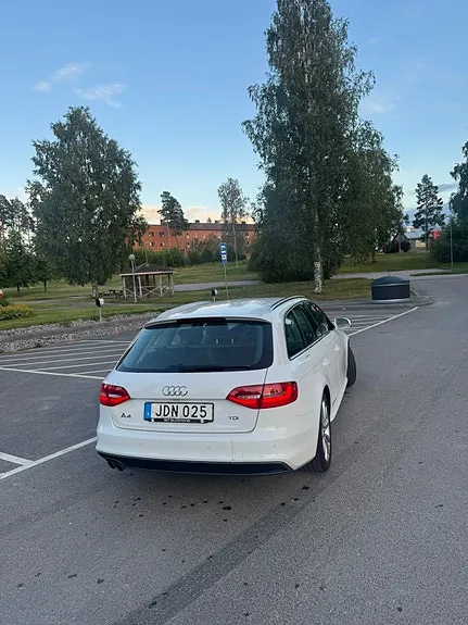 Audi A4 2015 photo 4