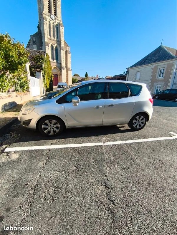 Opel Meriva 2011 photo 3
