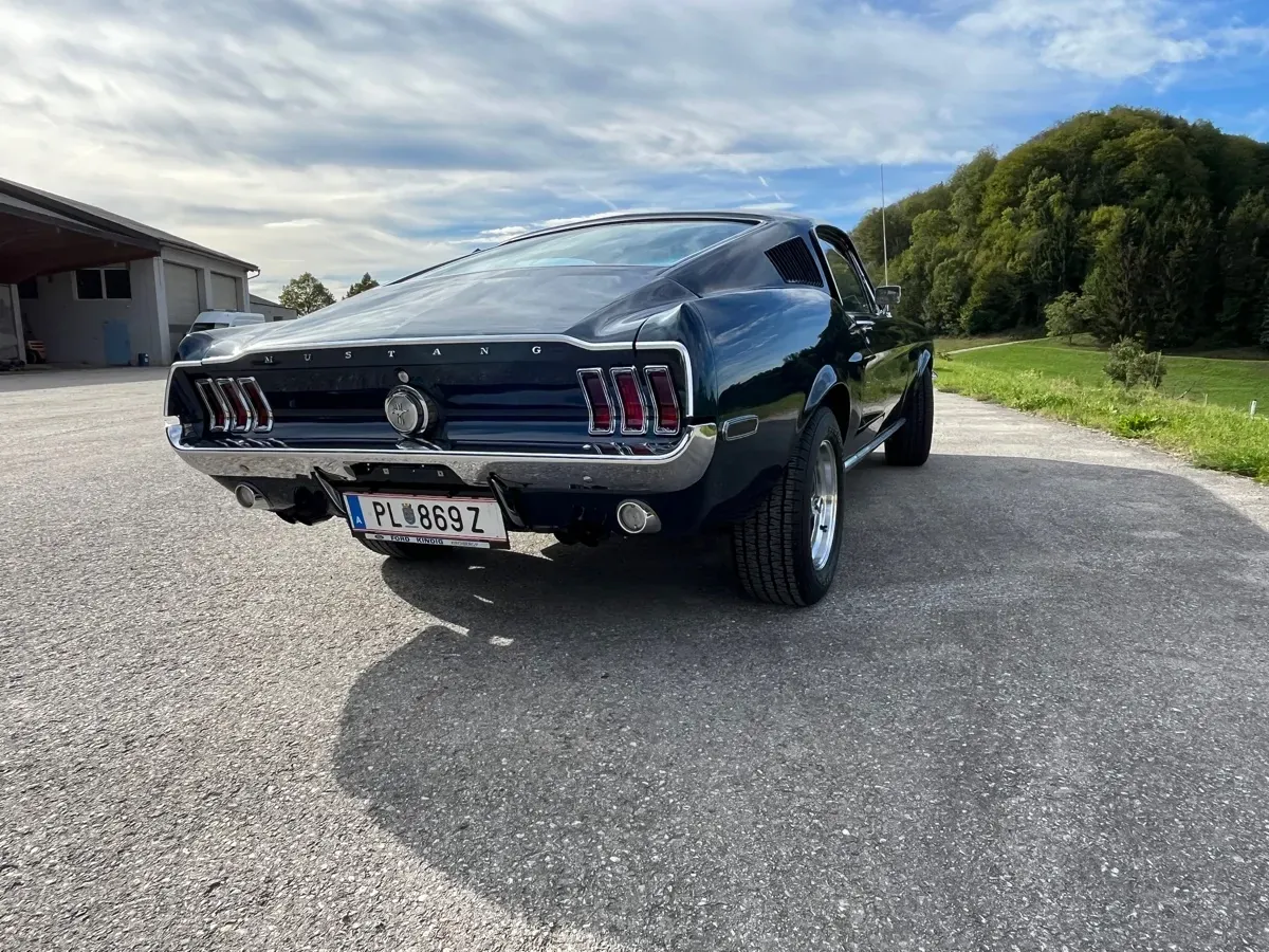 Ford Mustang 1968 photo 2