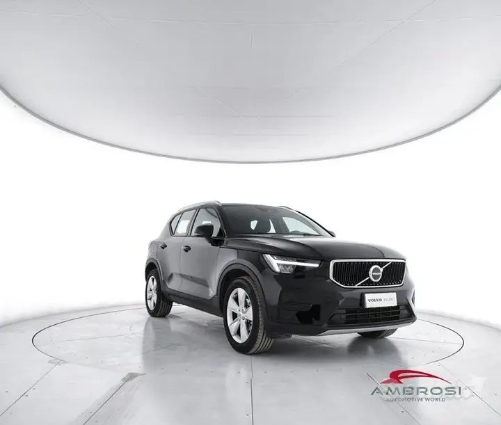 Volvo Xc40 2022 photo 2