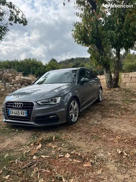 Audi A3 2015 photo 2