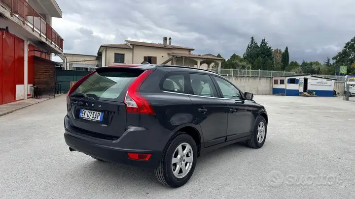 Volvo Xc60 2011 photo 5