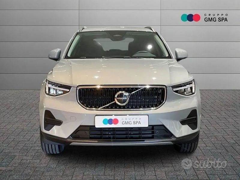 Volvo Xc40 2026 photo 2