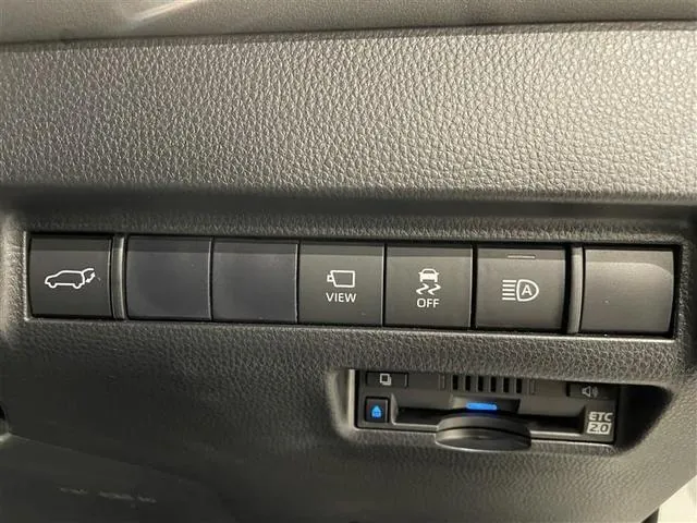 Toyota Harrier 2021 photo 5